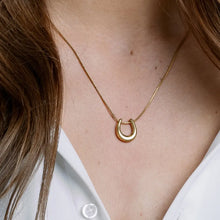 Horseshoe Necklace - Gold