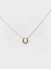 Horseshoe Necklace - Gold