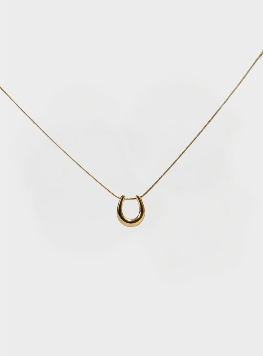 Horseshoe Necklace - Gold