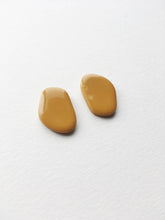Isle Stud Earrings - Mustard