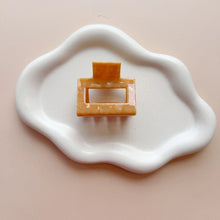 Ivy Square Hair Claw - Apricot