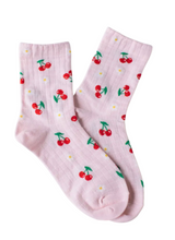 Cherry Floral Grid Socks - Pink