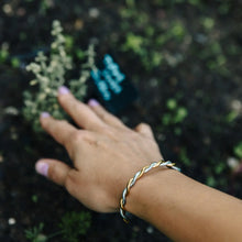 Twist Cuff Bracelet - Gold/Silver