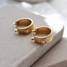 Sia Hoop Earrings - Gold