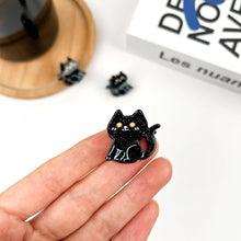 Mini Black Cat Clip