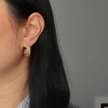 Sia Hoop Earrings - Gold