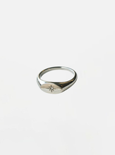 Tia Signet Ring - Silver
