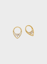 Aria Clear Stud Earrings - Gold