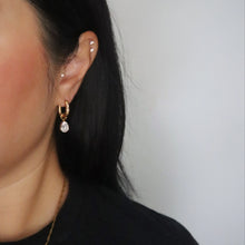 Lennie Teardrop Hoop Earrings - Gold