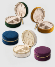 Bon Voyage Circle Travel Case (Assorted Colours)