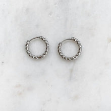 Laurel Twist Hoops - Silver