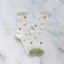 Mini Flower Socks - Cream