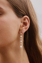 Tessa Drop Pearl Earrings - Gold