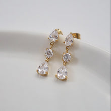 Josie Dangle Earrings - Gold