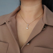 Noelle Pearl Necklace - Gold