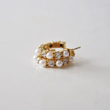 Leilani Pearl Hoop Earrings - Gold
