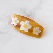 Eco-friendly Daisy Hair Barrette - Caramel