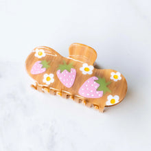 Eco-friendly Strawberry Farms Hair Claw Clip - Mocha