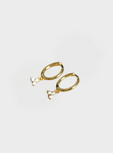 Ophelia Huggie Hoops - Gold