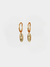 Eva Oval Dangle Earrings
