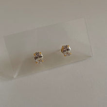 Oval Sparkle Stud Earrings - Gold