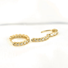 Tove Huggie Hoop Earrings - Gold