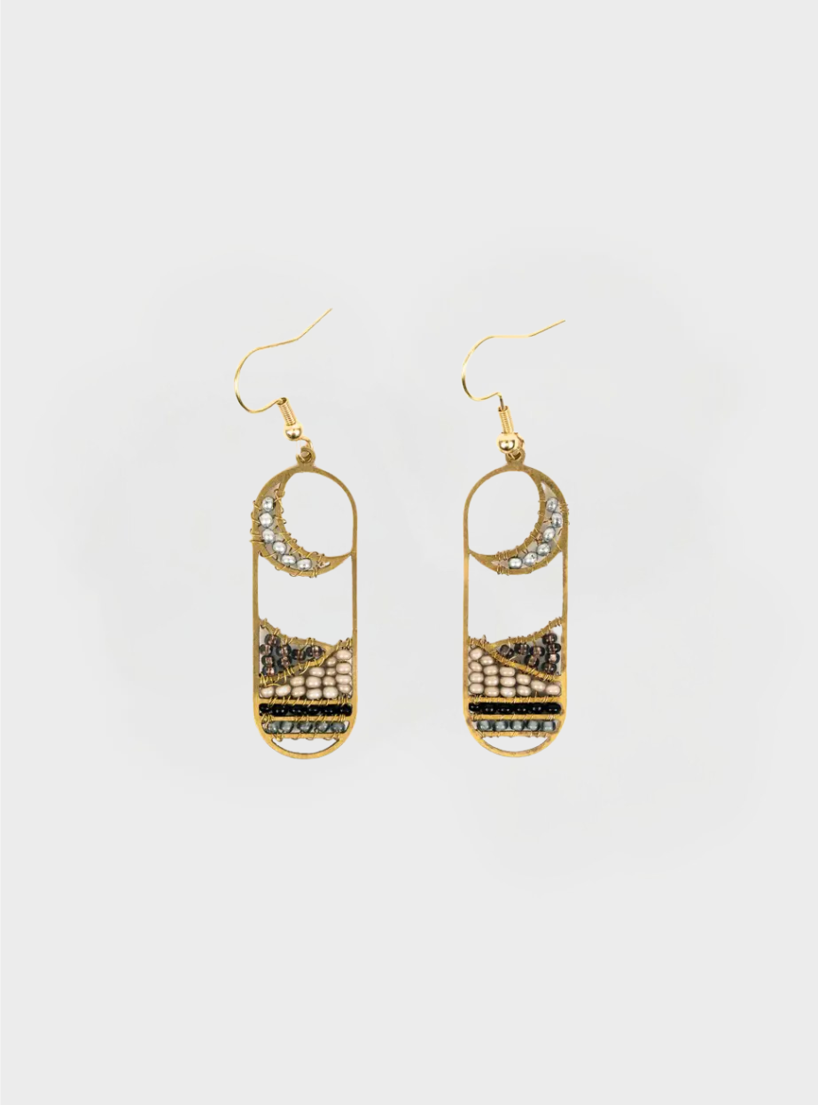 Moonview Earrings - Smoke