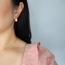 Ava Pearl Earrings - Gold