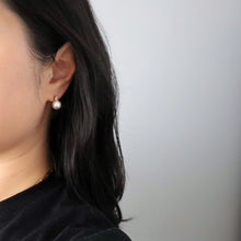 Riley Pearl Earrings - Gold