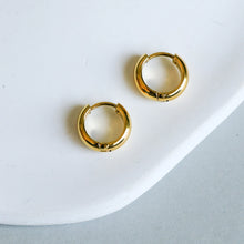 Cheri 15mm Hoop Earrings - Gold