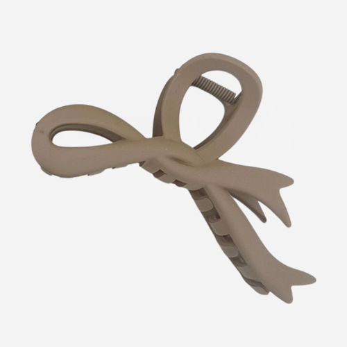 Matte Ribbon Claw Clip - Tan