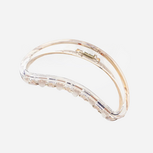 Curved Glossy Claw Clip - Champagne