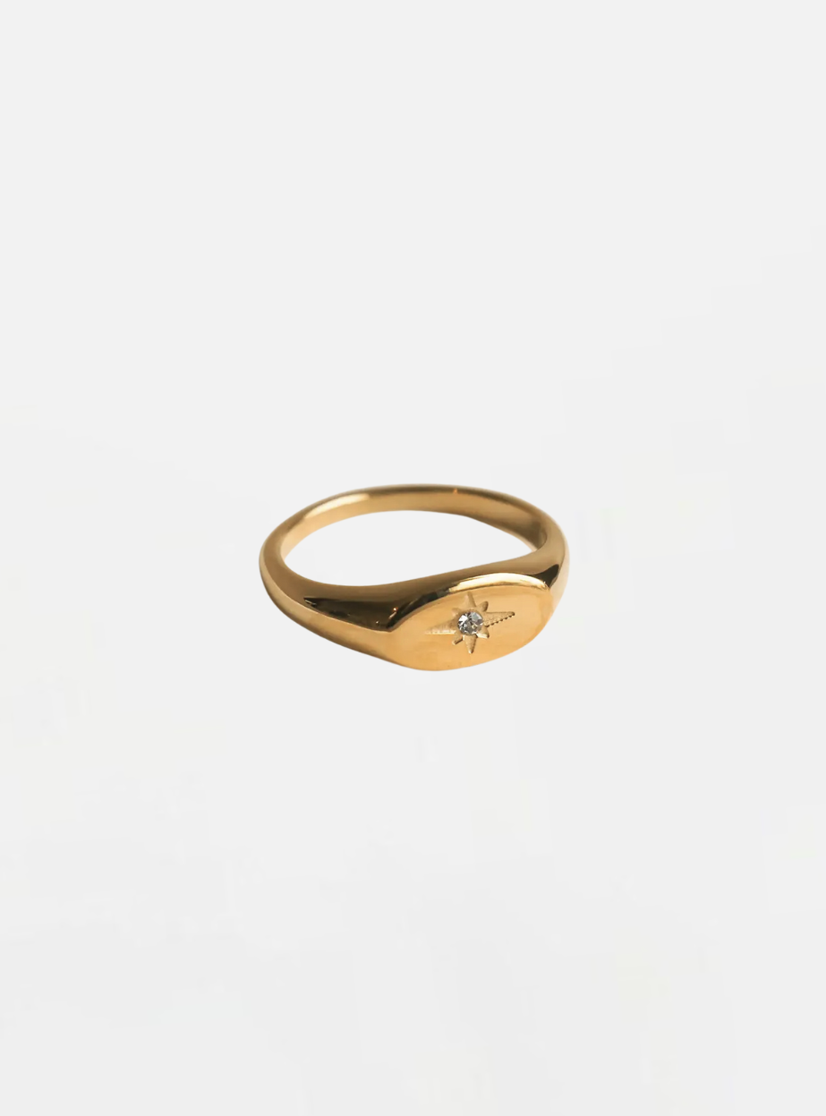 Tia Signet Ring - Gold