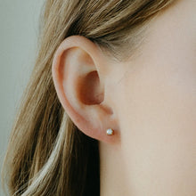 Micro Diamond Stud Earrings - Gold