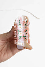 Eco-friendy Boot Hair Claw - Floral Pink