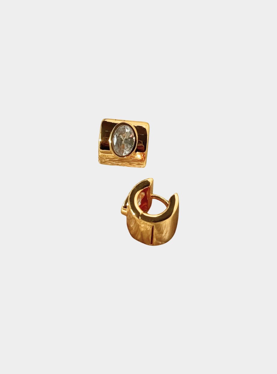 Mimi Cuff Huggie Earrings - Gold