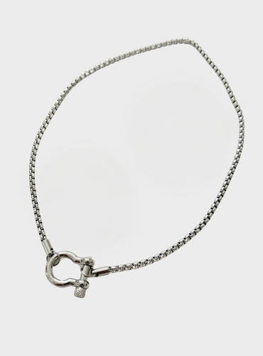 Horseshoe Carabiner Necklace - Silver