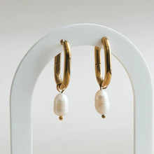 Raye Pearl Hoop Earrings - Gold
