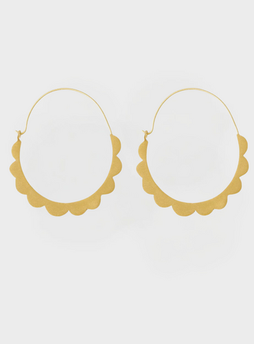 Stephanie Scallop Wrapped Hoop Brass