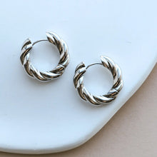 Orla Twisted Chunky Hoops - Silver