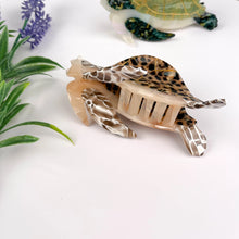 *COMING SOON* Cat with Bow Hair Claw Clip - White