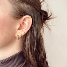 Itaro Pearl Screw-On Stud Earrings - Gold