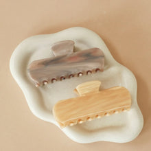 Ellio Hair Claw Clip - Pearly Peach