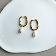Raye Pearl Hoop Earrings - Gold