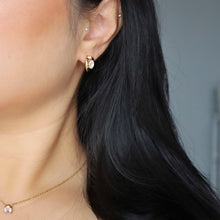 Wynn Stud Earrings - Gold