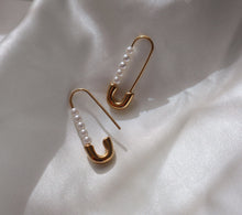 Safety Pin Pearl Earrings - Gold