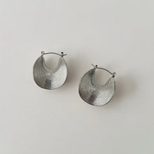 Saddle Hoops- Silver