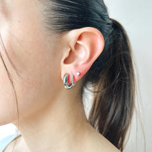 Laurel Twist Hoops - Silver