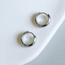 Cheri 12mm Hoop Earrings - Silver