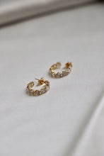 Avery Hoop Earrings - Gold